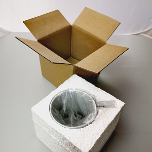 Гофрокороб бурый 120*120*110 с ложементом из пенополистирола для кружки (1/10)