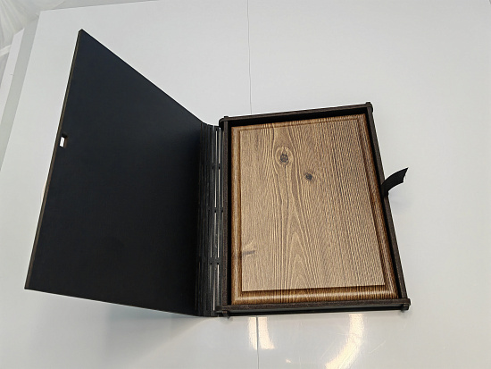 Подарочная коробка для плакетки 20х25 Кожа черная
